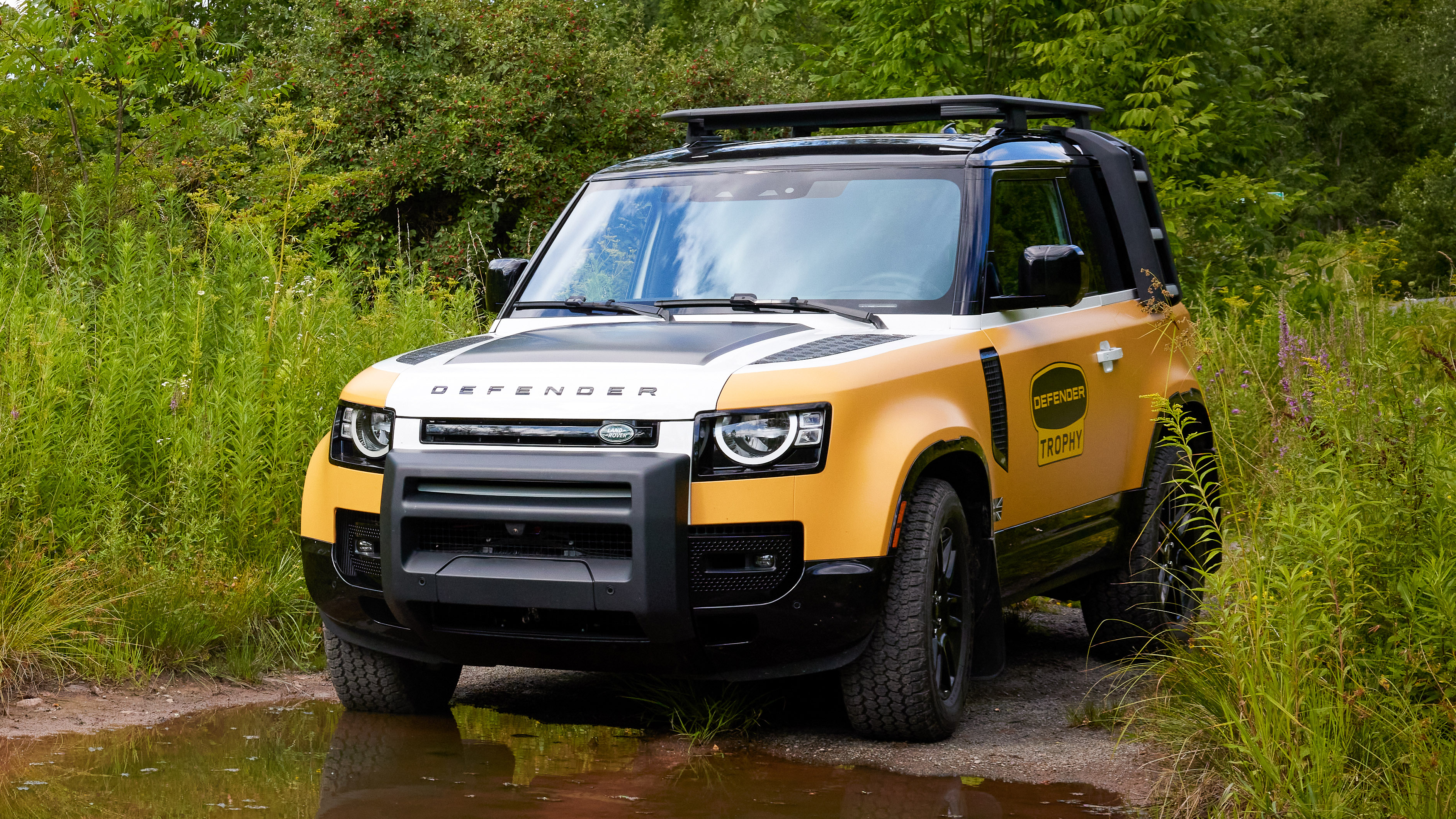 2022 Land Rover Defender Trophy Edition Top Gear