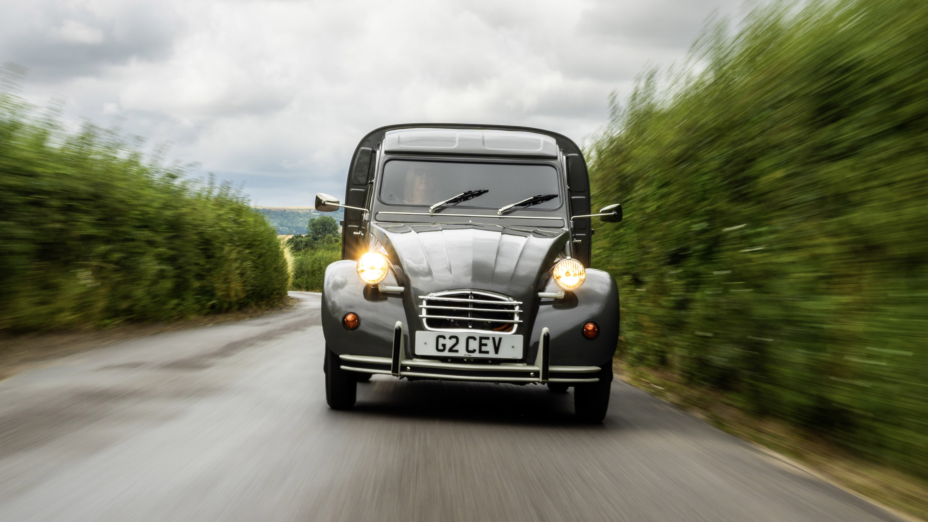 Evie 2CV van Top Gear electric