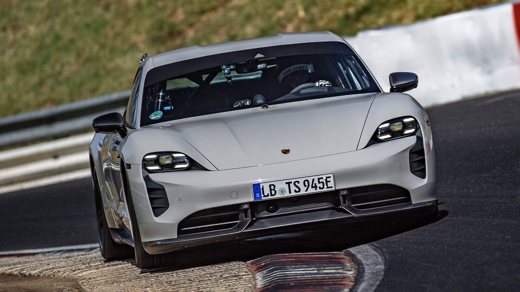 New Nürburgring record for the Porsche Taycan