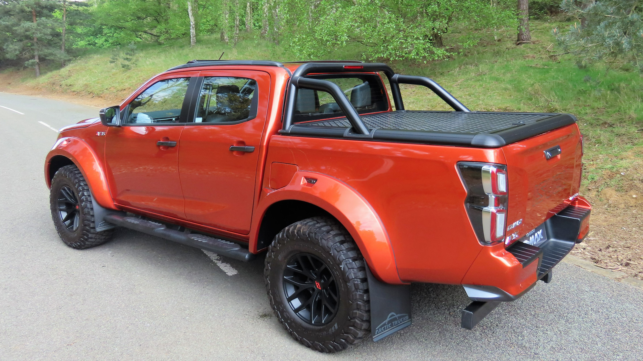 Isuzu D-Max Arctic Trucks AT35 rear