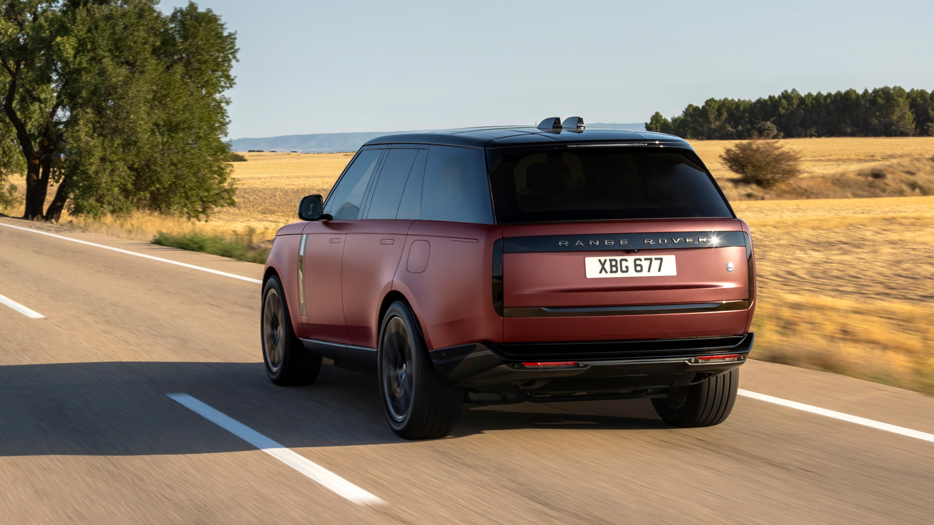 Range Rover P510e rear