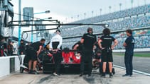 Porsche 963 pits