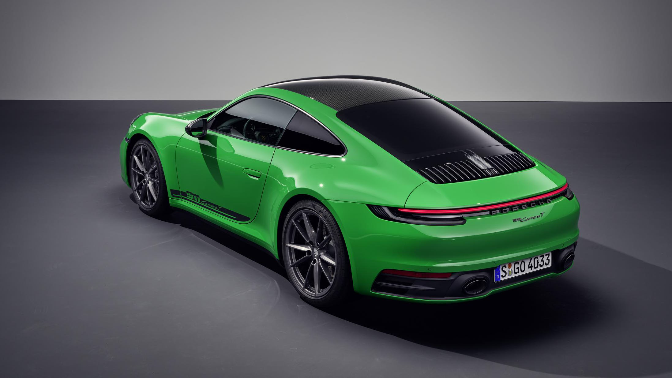 Today’s new flavour of Porsche 911 is the weight-stripped Carrera T