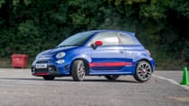 How to do a handbrake turn Abarth