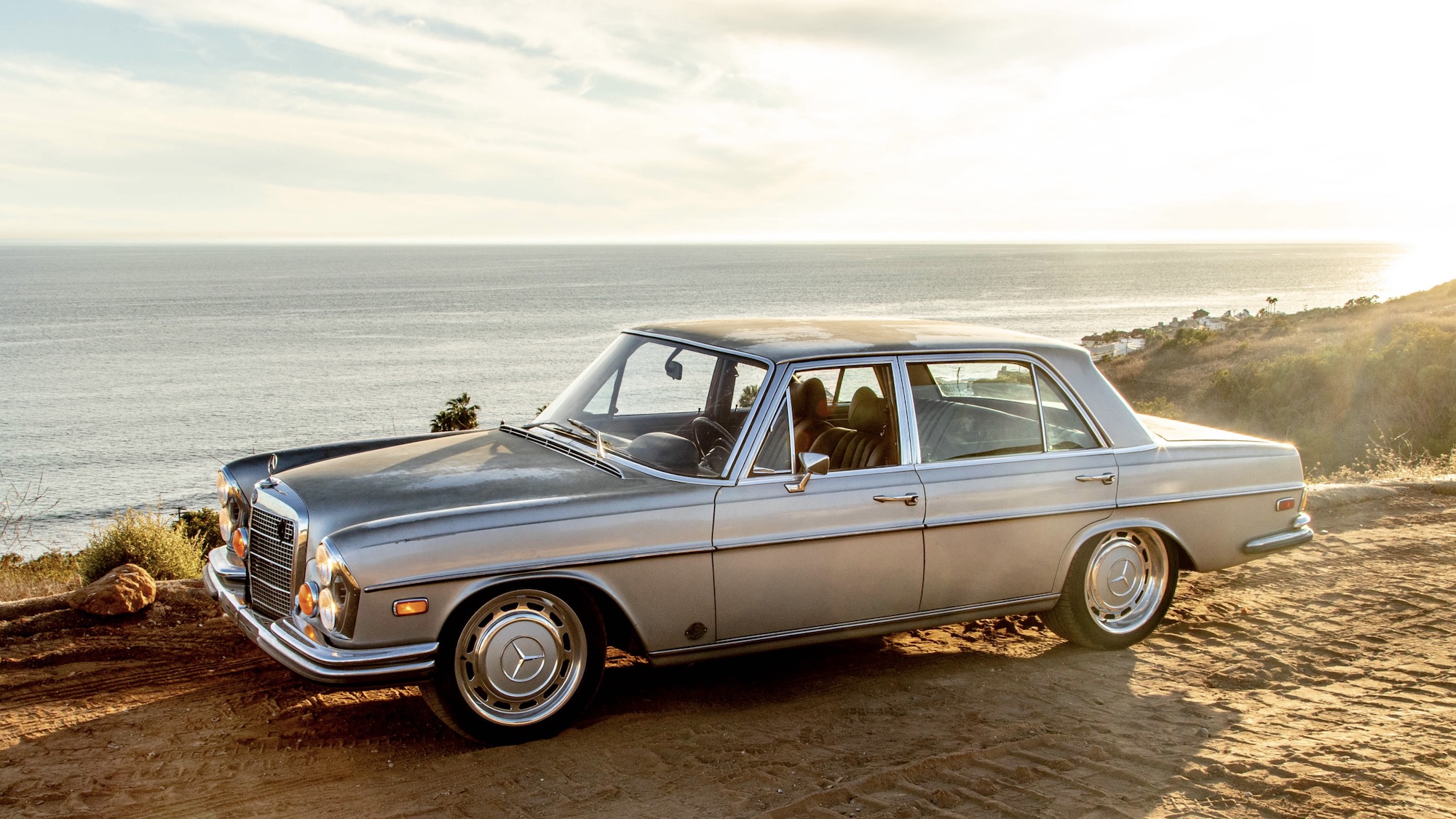 Icon 300 SEL Derelict