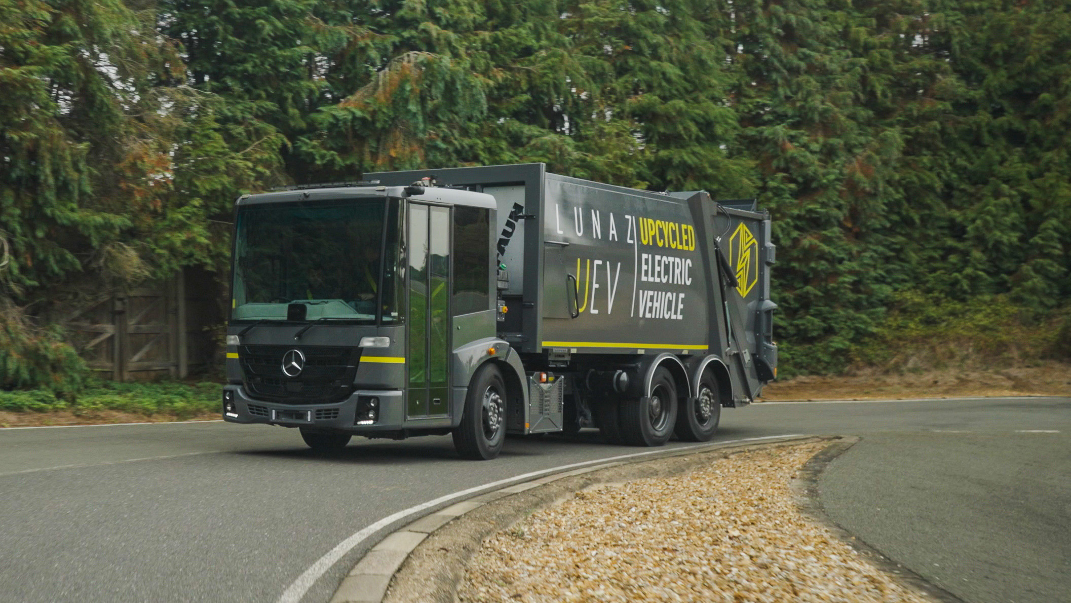 Lunaz bin lorry Top Gear testing