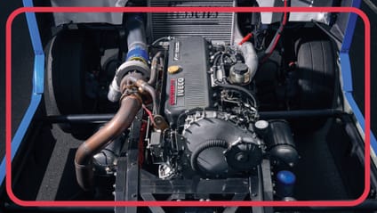 This is the anatomy of a 1,100bhp racing truck