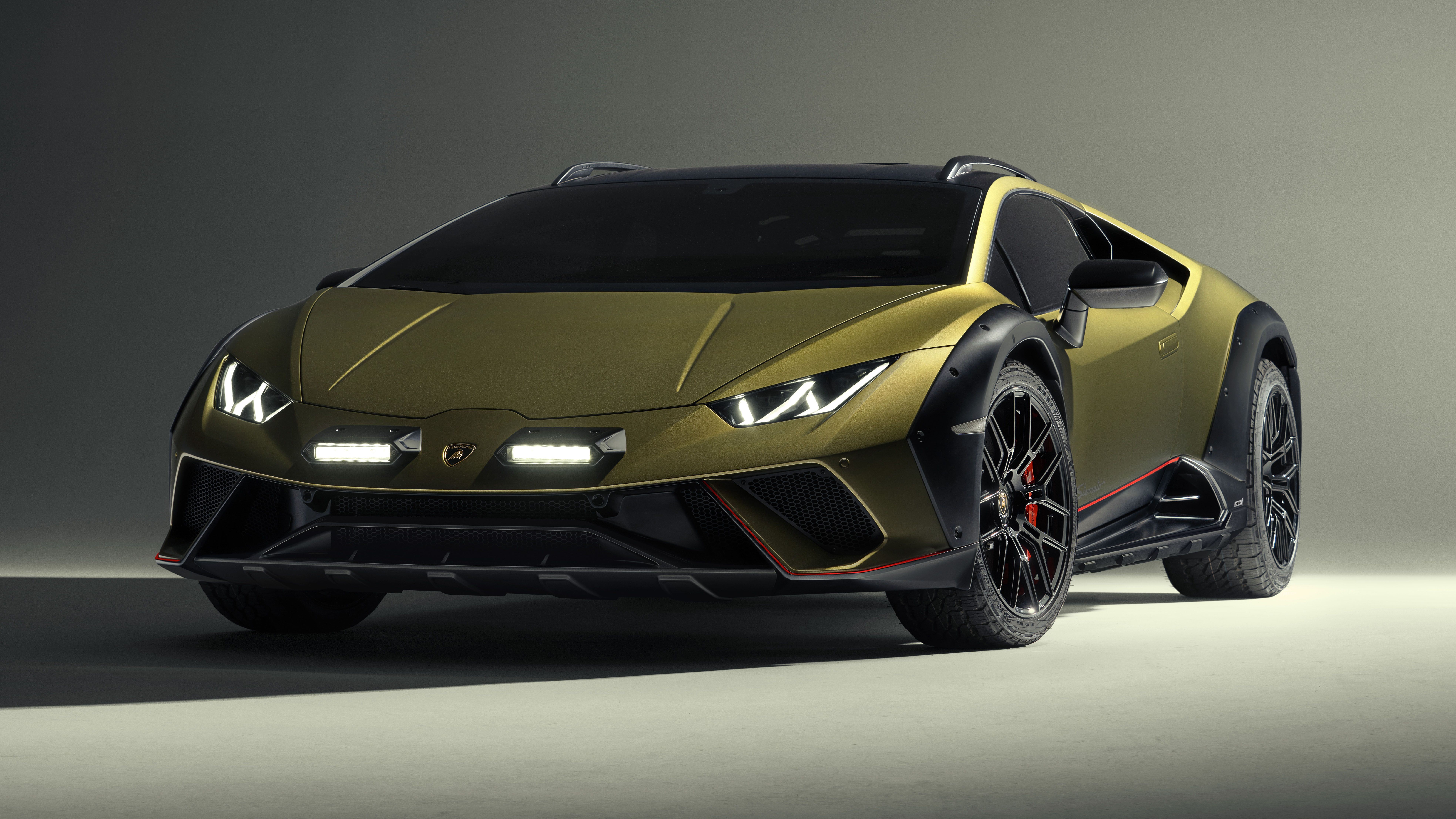 Lamborghini Huracán Sterrato first look