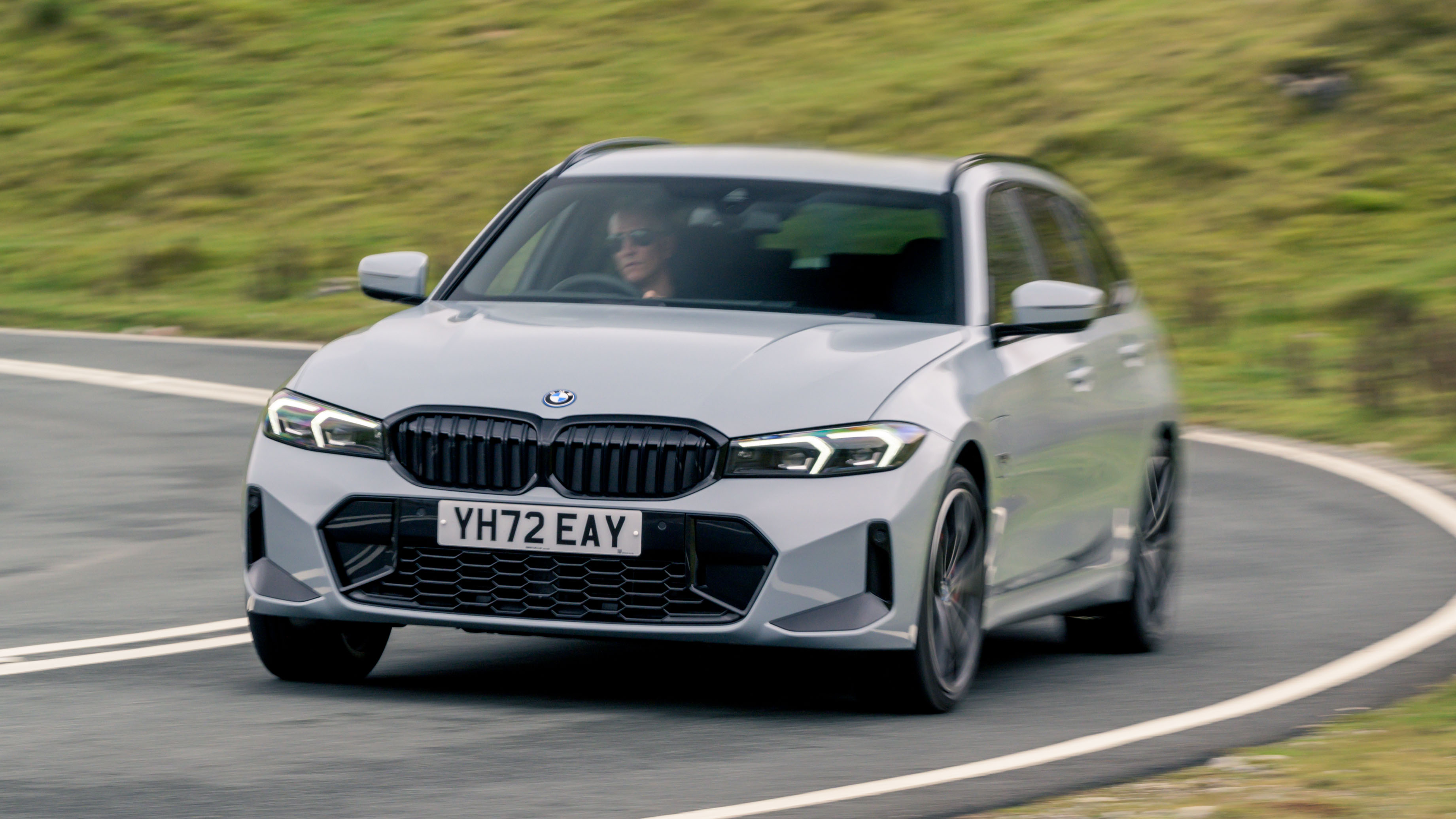 BMW 3 Series Touring Top Gear review 330e M Sport PHEV