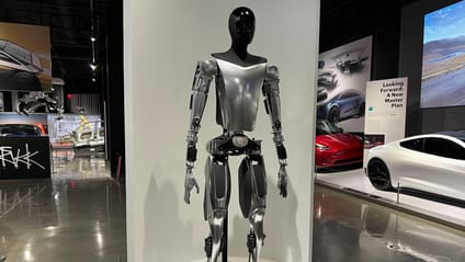 NEW Tesla exhibition LA