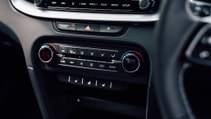 Kia XCeed buttons