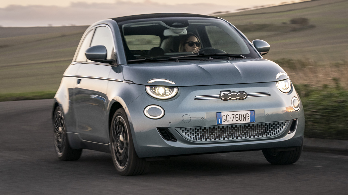 Fiat 500C front end dynamic