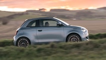 Fiat 500C side view dynamic