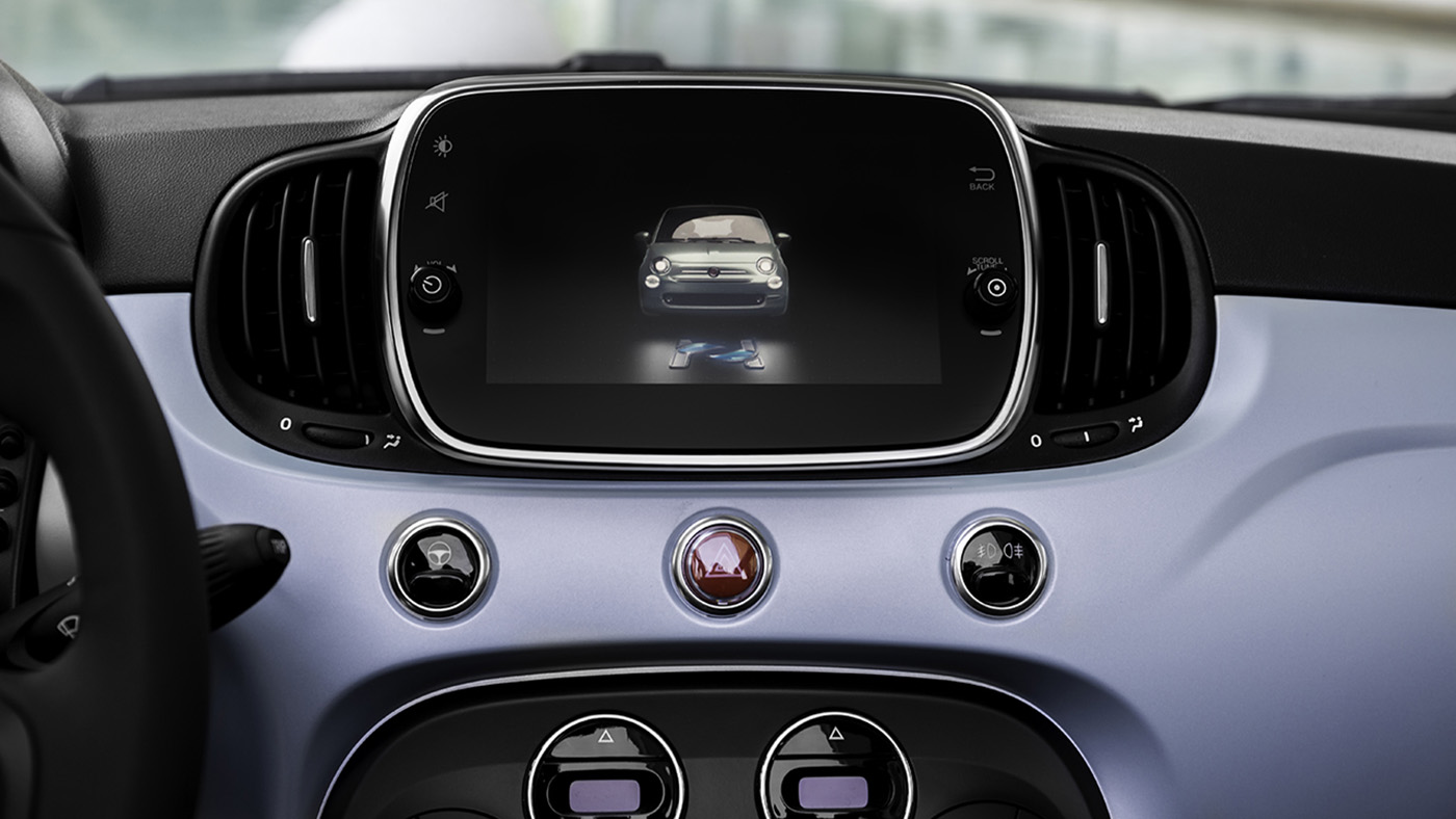 Fiat 500 interior detail dashboard