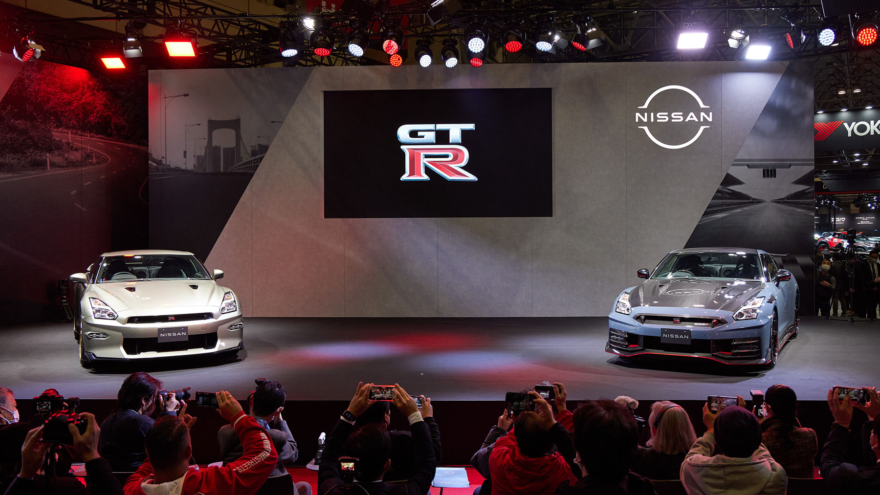 New Nissan GT-R unveiled in Japan