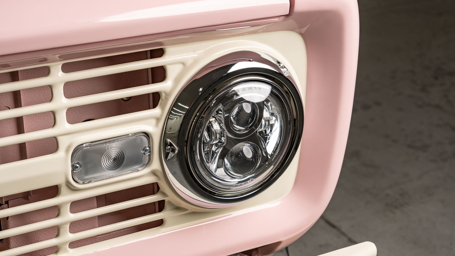 73 Pink Ford Sport Bronco