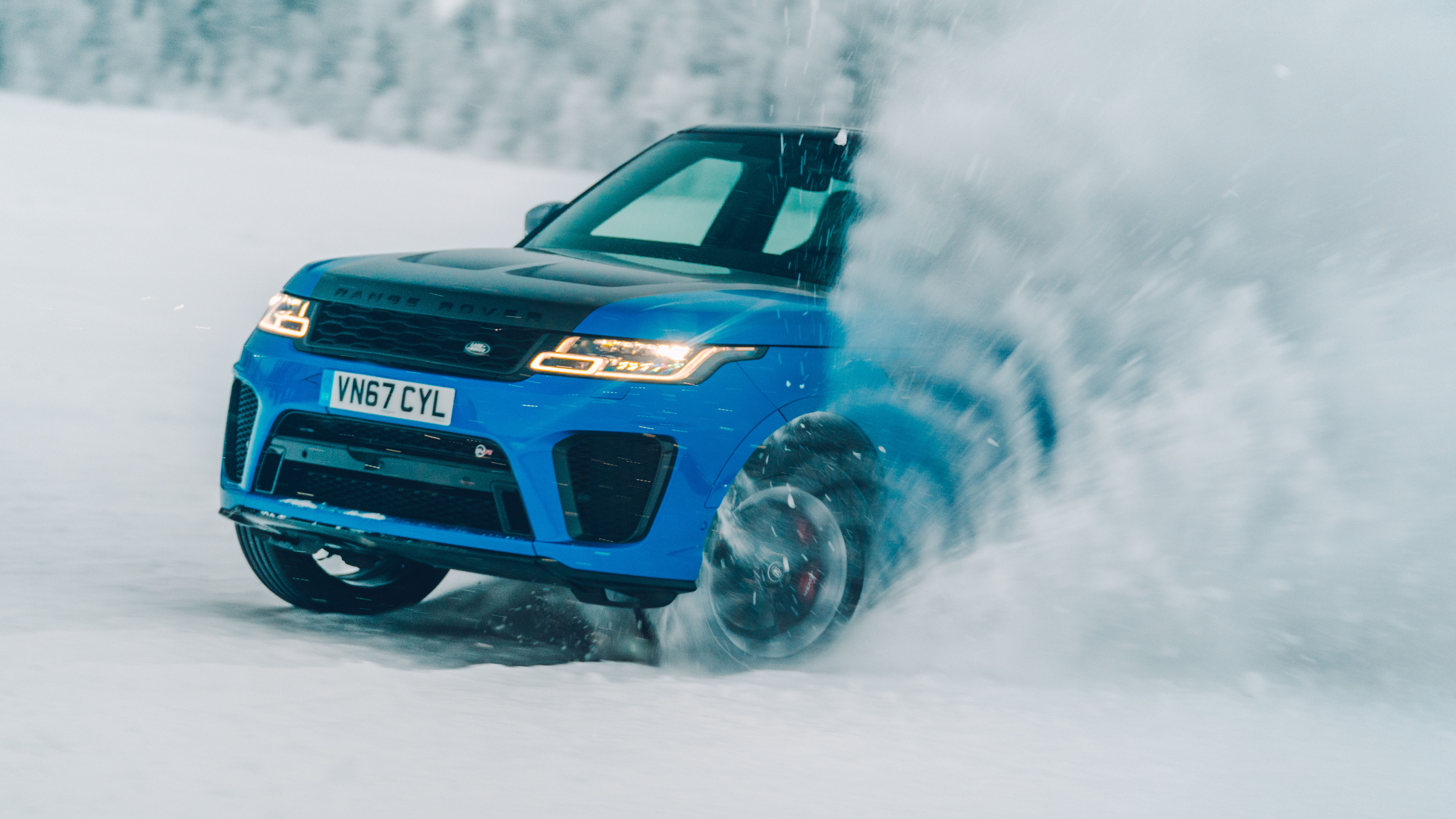 Range Rover on ice