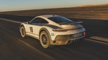 Porsche retro wraps 911 Dakar Top Gear