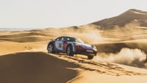 Porsche retro wraps 911 Dakar Top Gear