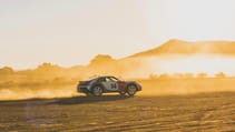 Porsche retro wraps 911 Dakar Top Gear