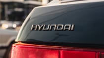 Hyundai Pony badge