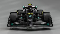 Mercedes W14 front