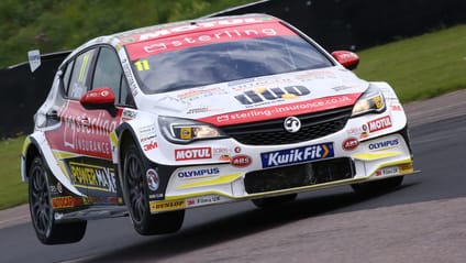 How fast is the Vauxhall Astra? 