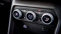 Dacia Jogger dials