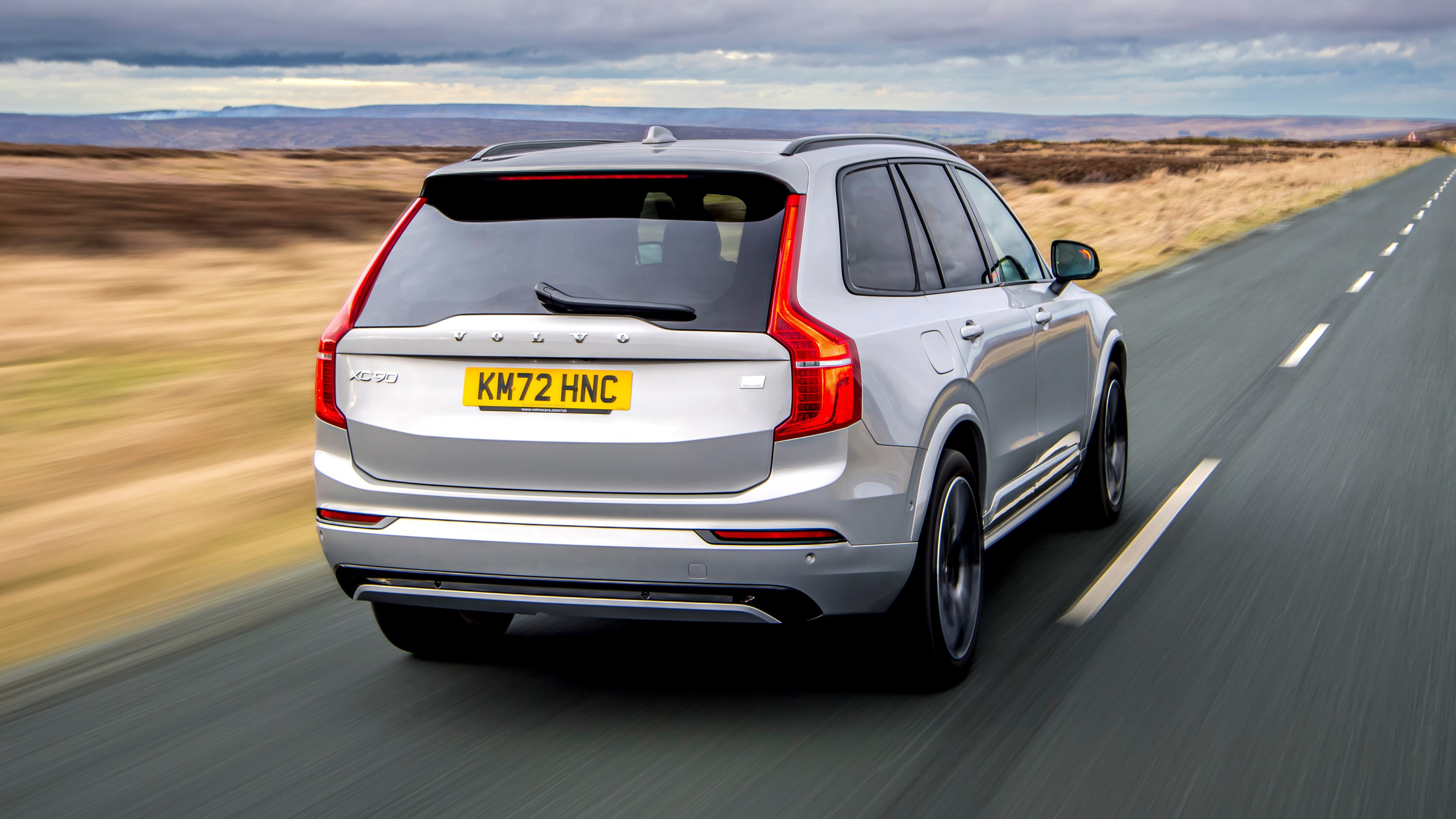 Volvo XC90 rear