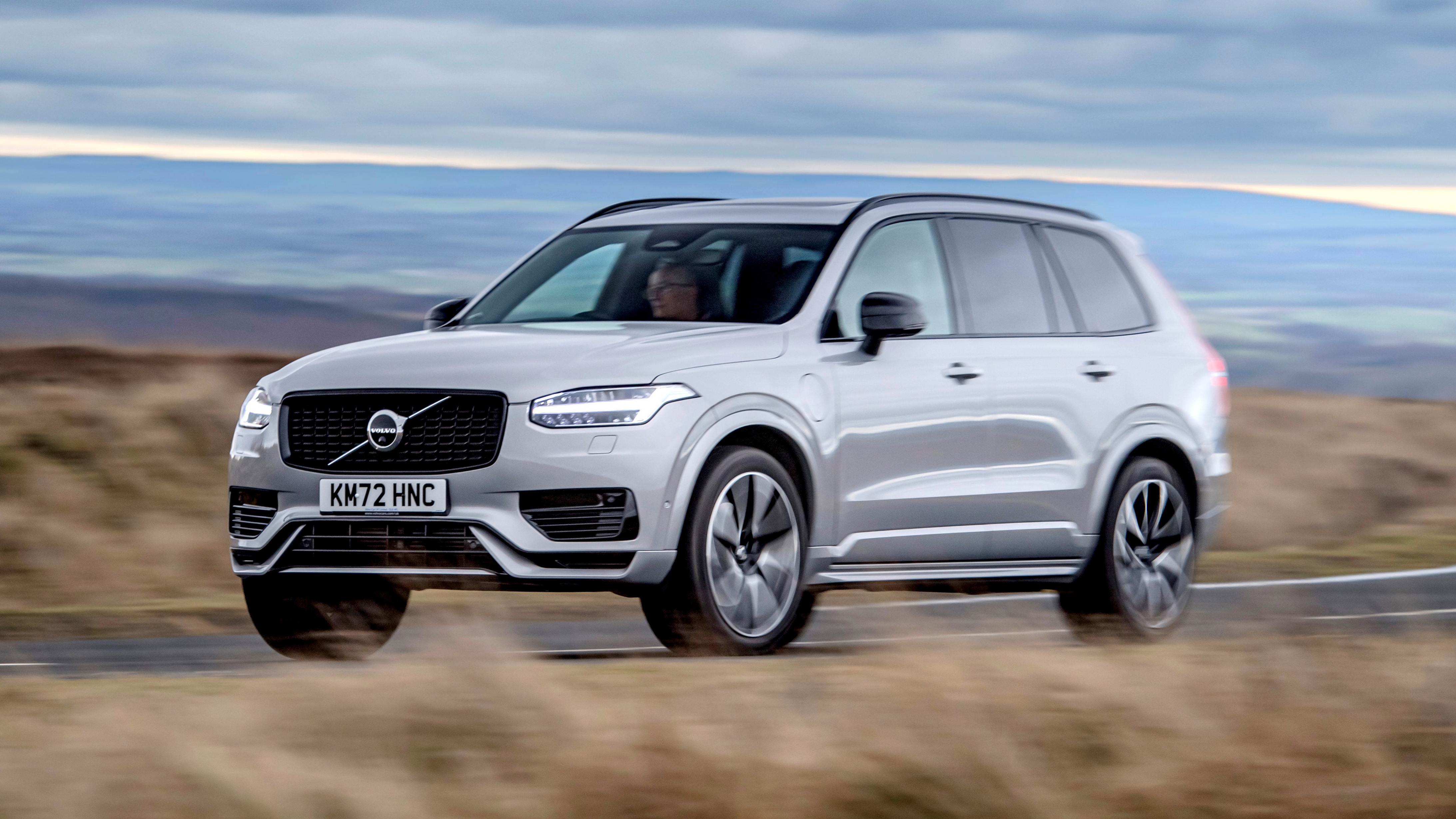 Volvo XC90 front