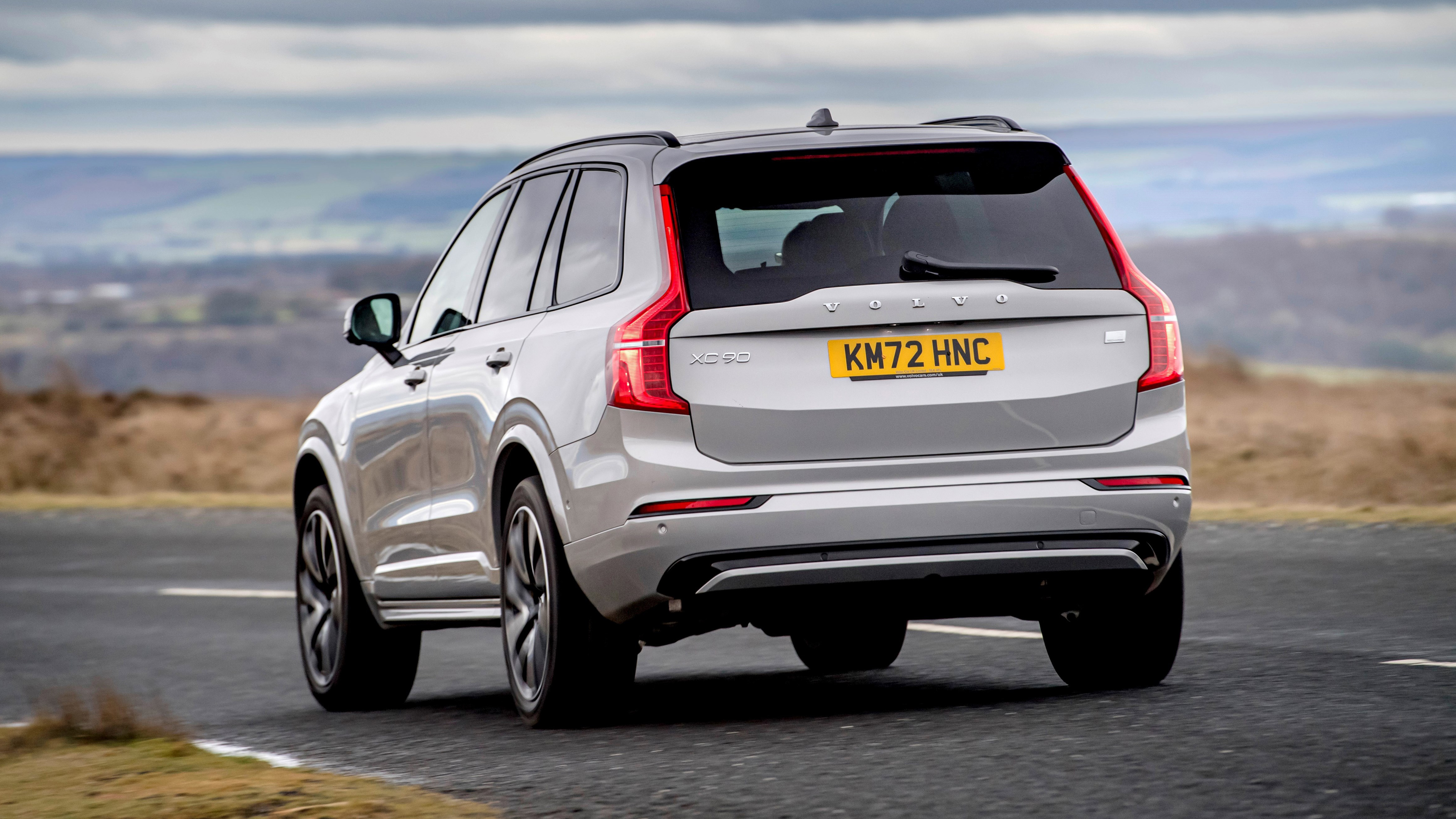 Volvo XC90 rear