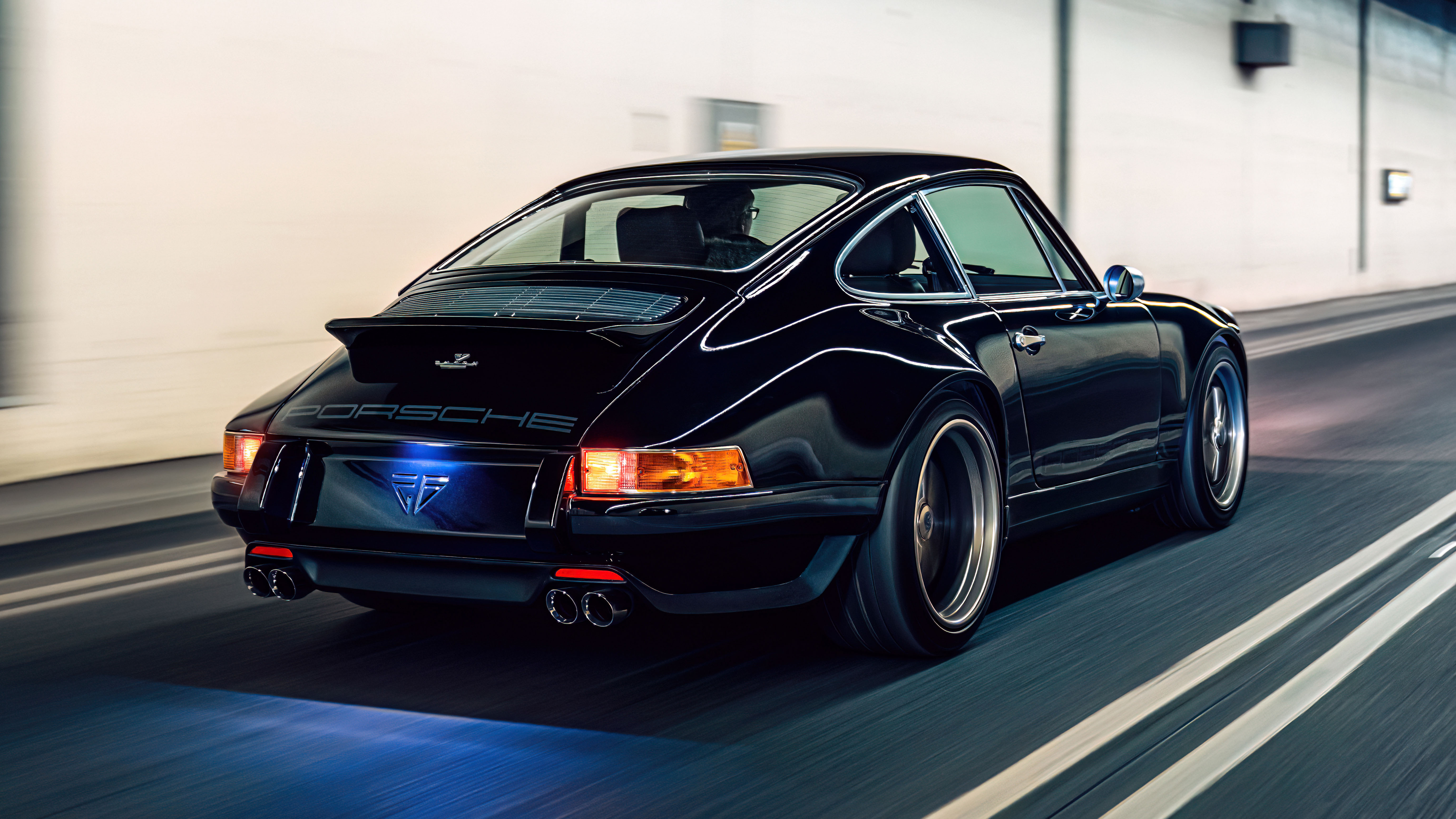 This is a 400bhp lightweight, air-cooled restomod 964 Porsche 911