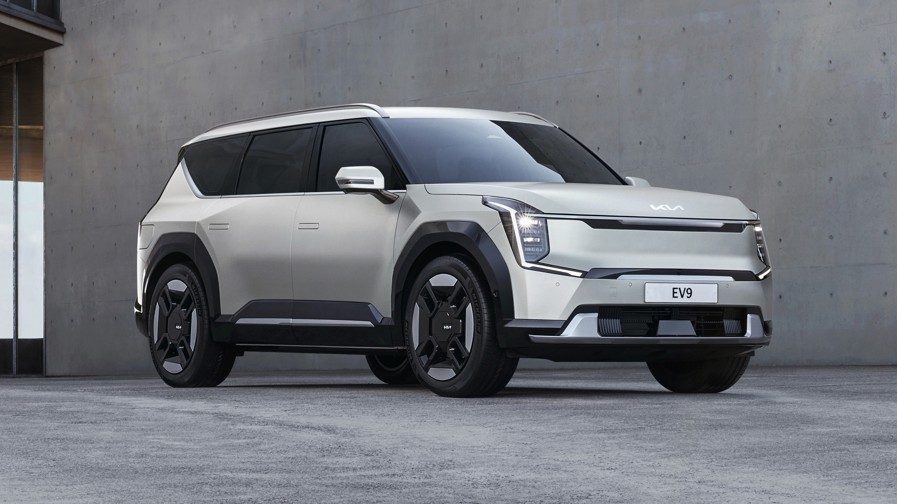 New Kia EV9 electric SUV revealed 2023