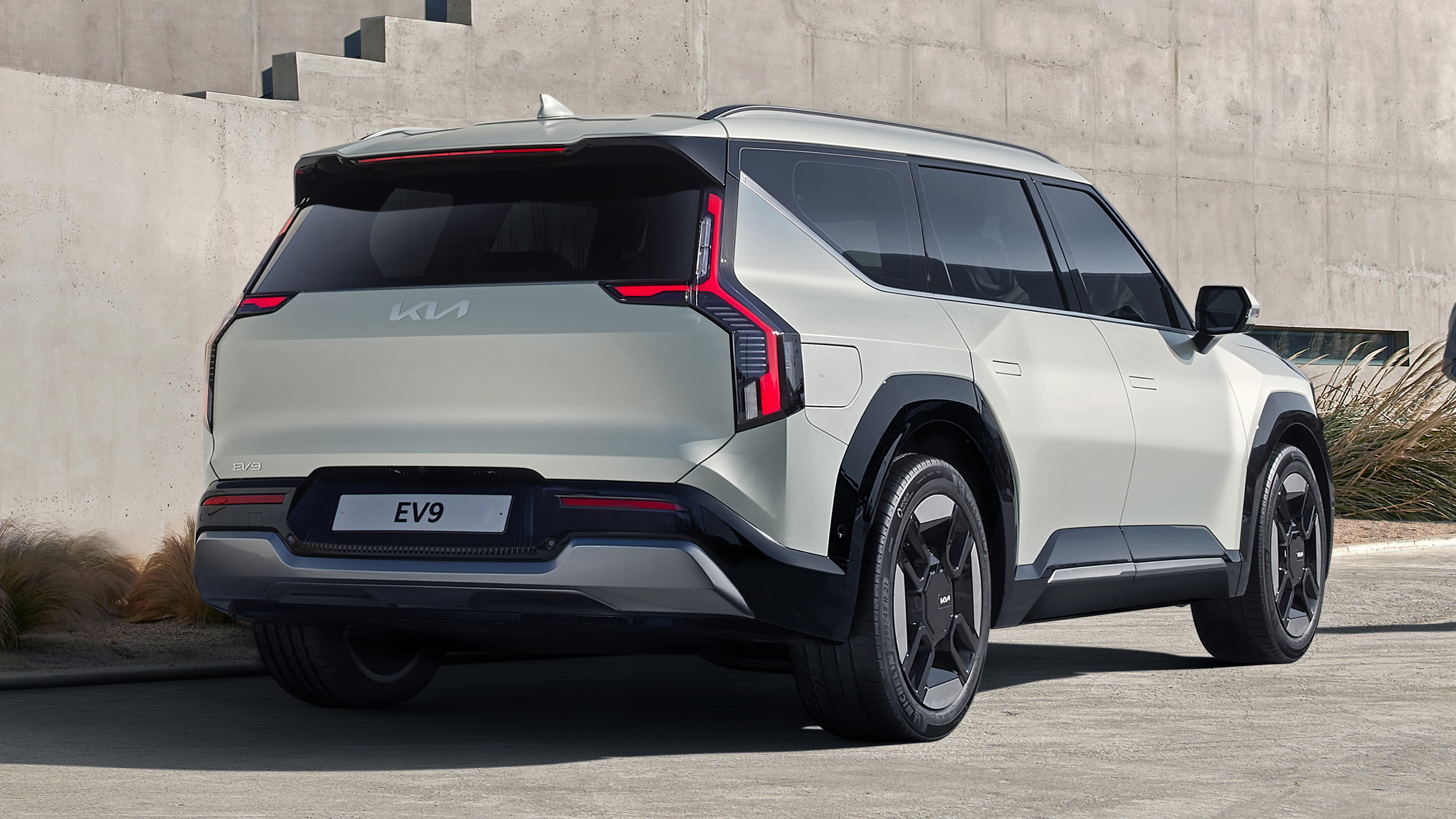 New Kia EV9 electric SUV revealed 2023