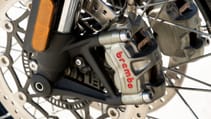 Triumph Scrambler 1200 brakes