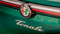 Alfa Romeo Tonale badge