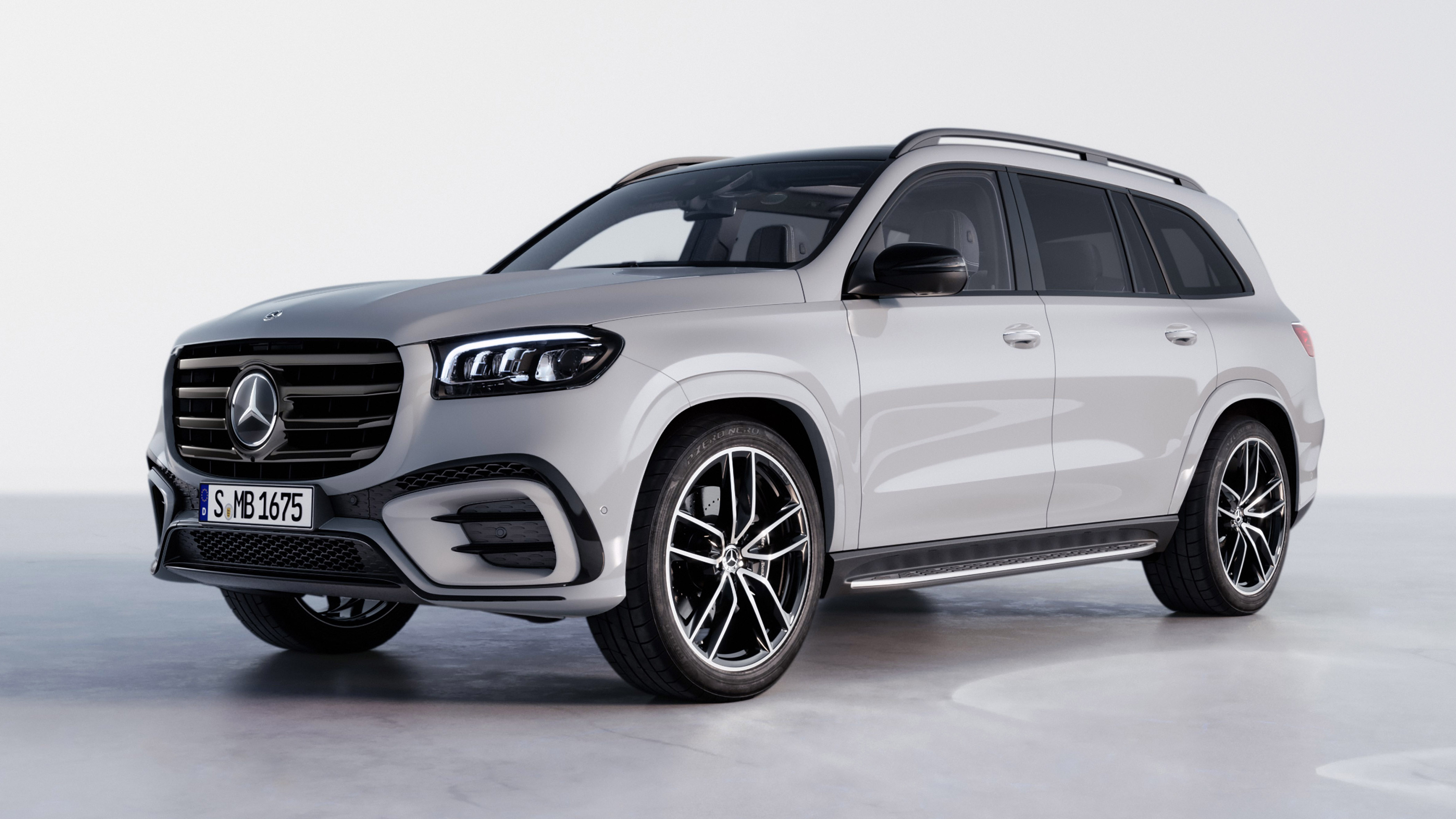 Mercedes GLS facelift with AMG and Maybach versions