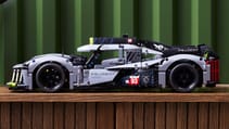 Lego Technic Peugeot 9X8 profile