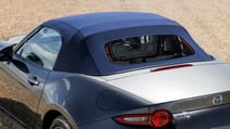 Mazda MX-5 Kizuna roof