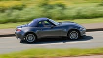 Mazda MX-5 Kizuna driving