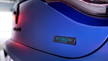 New Renault Clio E-Tech hybrid revealed 2023