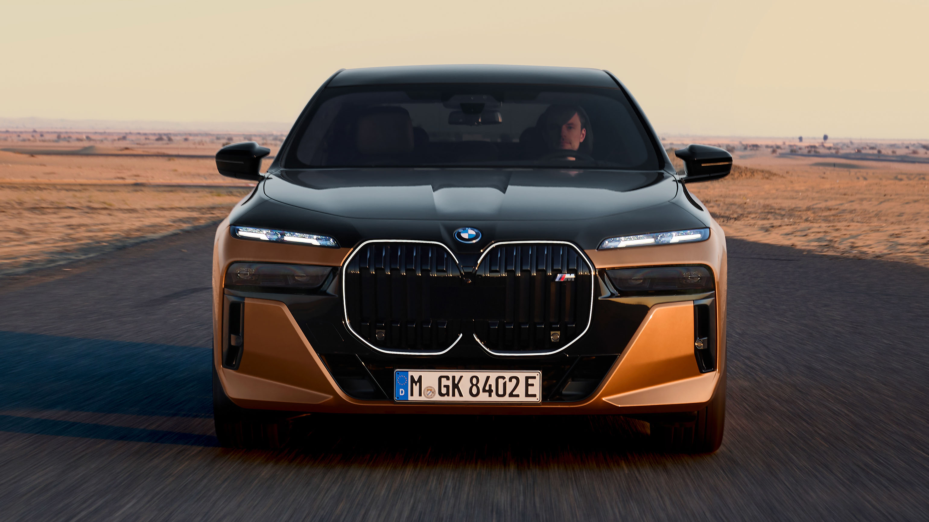 BMW i7 M70 revealed: a cinema on wheels that’ll do 0-62mph in 3.7s