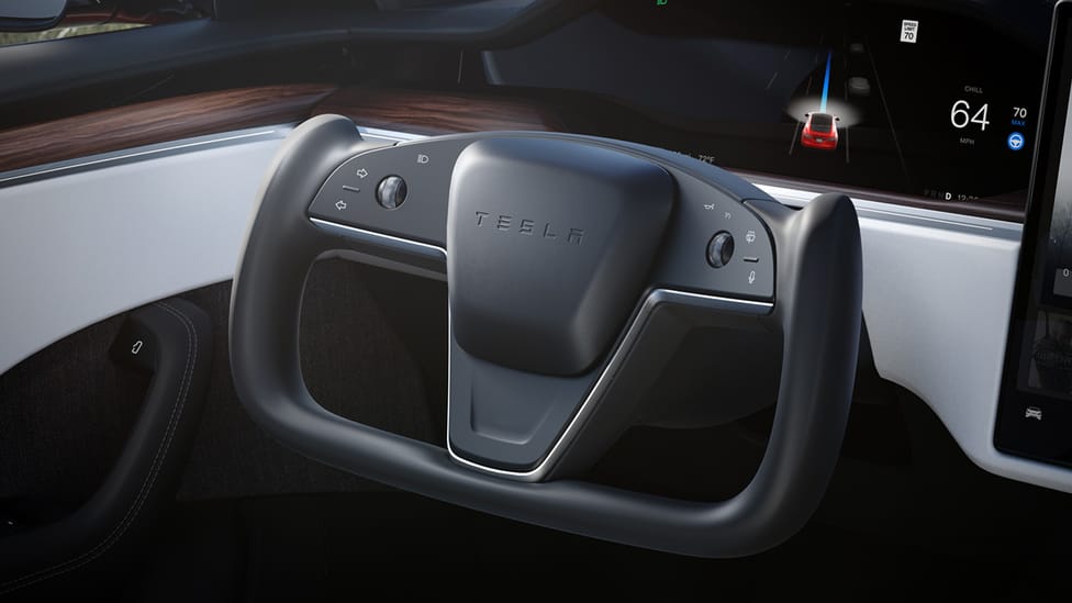 Tesla’s yoke steering