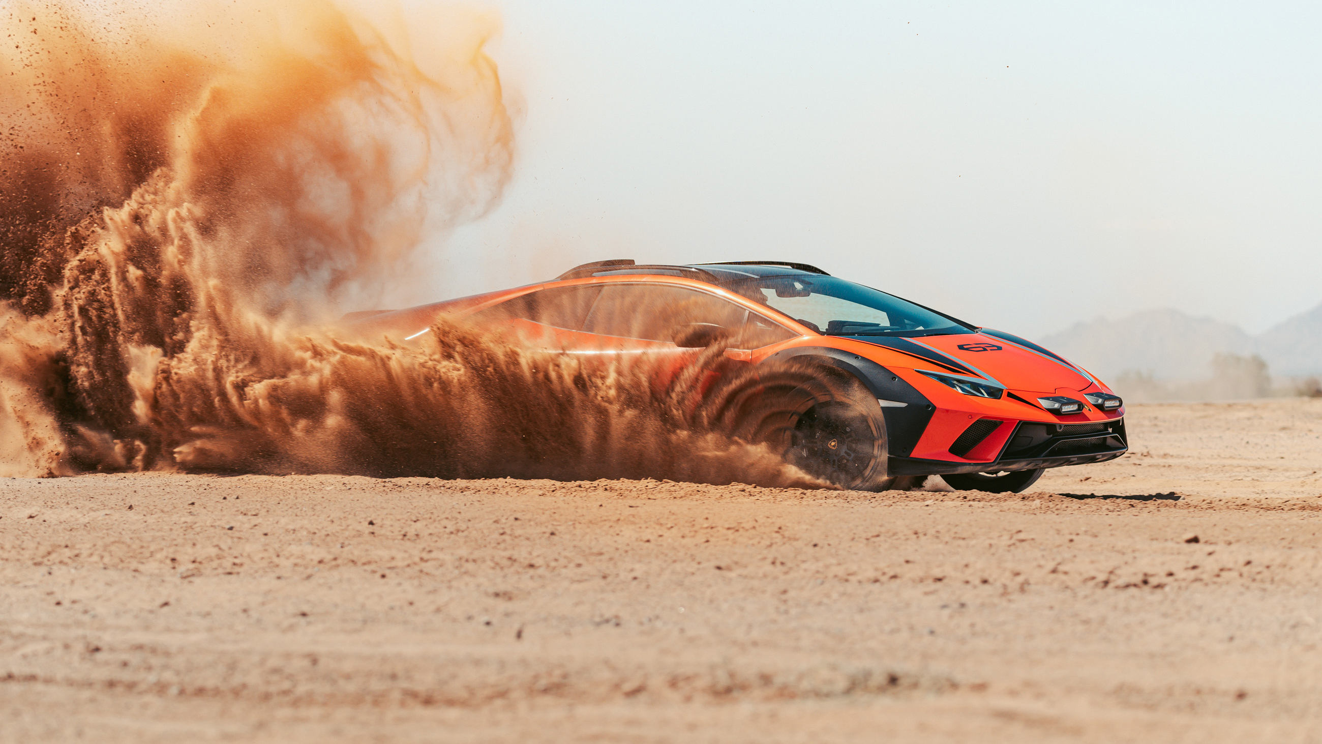 Lamborghini Huracan Sterrato sand