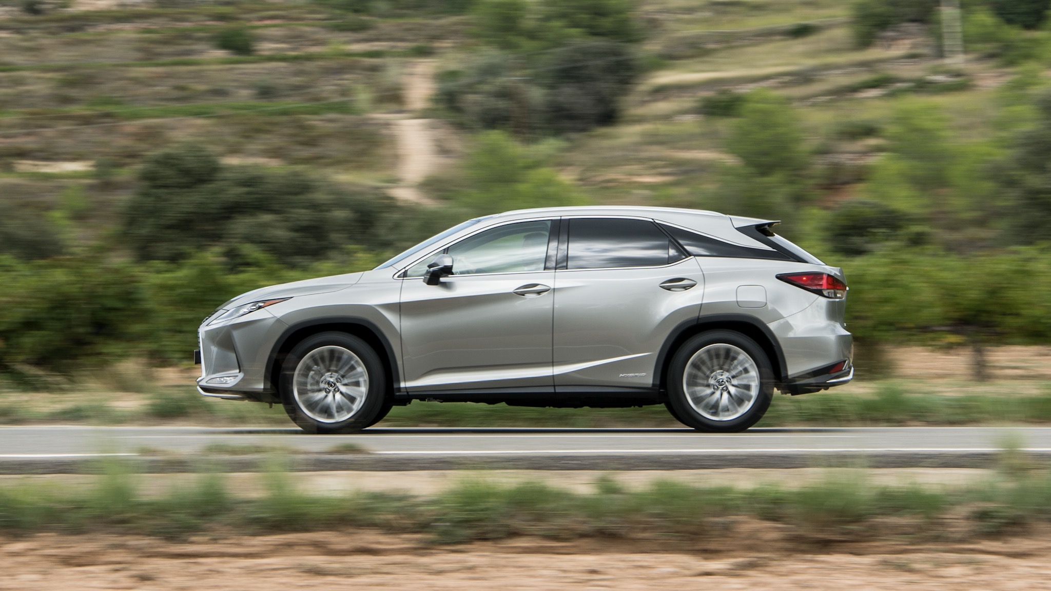 Lexus RX review 2015-2022 profile