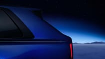 Close up of rear of RR Cullinan Black Badge Blue Shadow