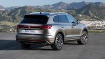 Facelifted Volkswagen Touareg Top Gear