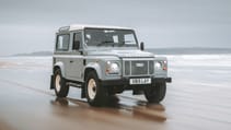 LAND ROVER CLASSIC DEFENDER WORKS V8 ISLAY EDITION Top Gear