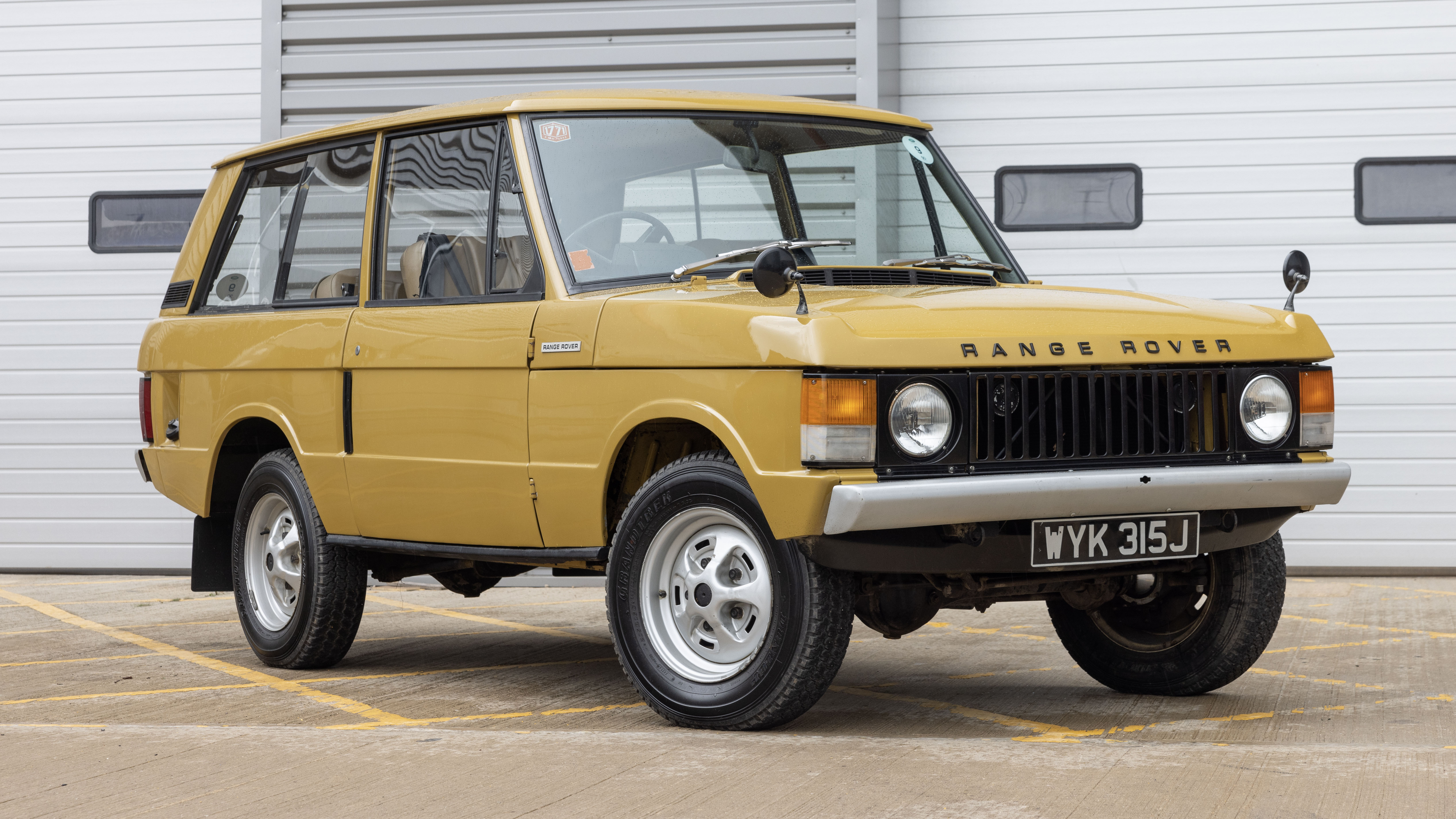 Range Rover Classic review: how does the original luxury SUV drive in 2023?