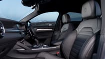 Alfa Romeo Stelvio front seats